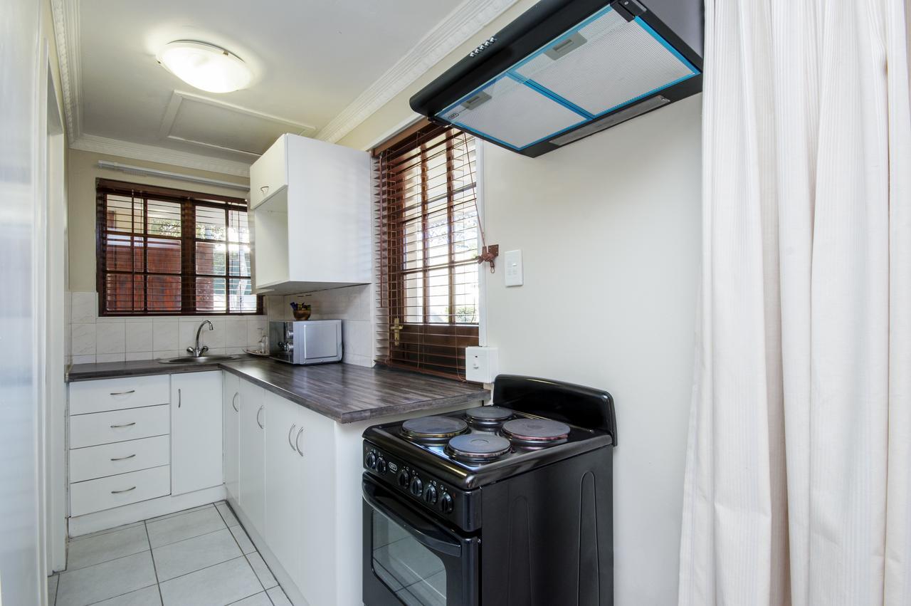 Walmer Villiers Self Catering Port Elizabeth Exterior photo