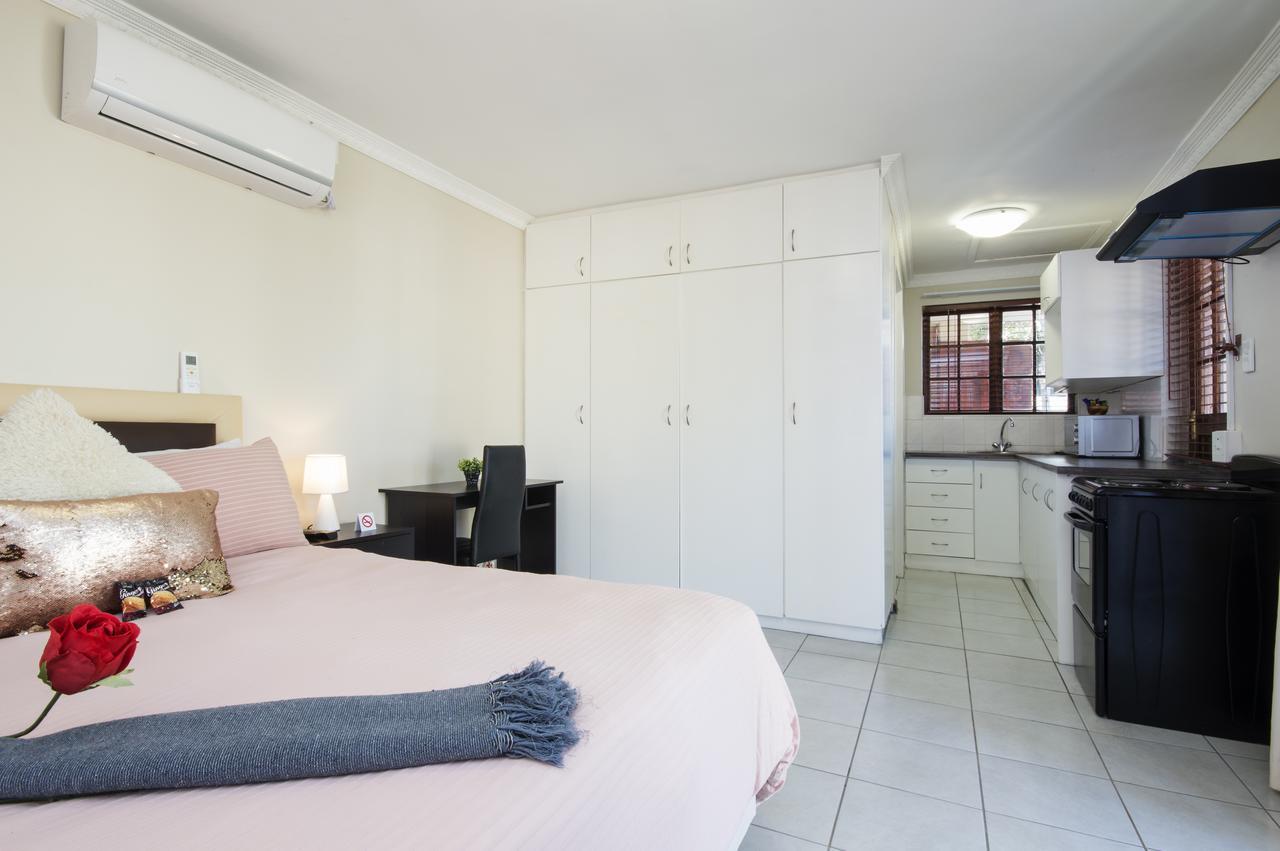 Walmer Villiers Self Catering Port Elizabeth Exterior photo