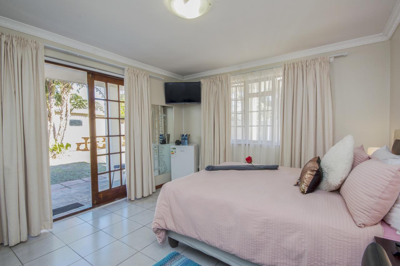 Walmer Villiers Self Catering Port Elizabeth Exterior photo
